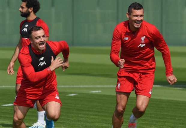 Không được ra sân, đây là thái độ của 