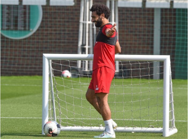 Không được ra sân, đây là thái độ của 