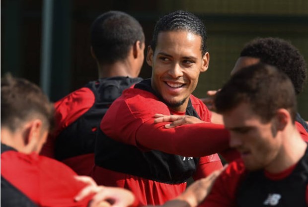 Không được ra sân, đây là thái độ của 