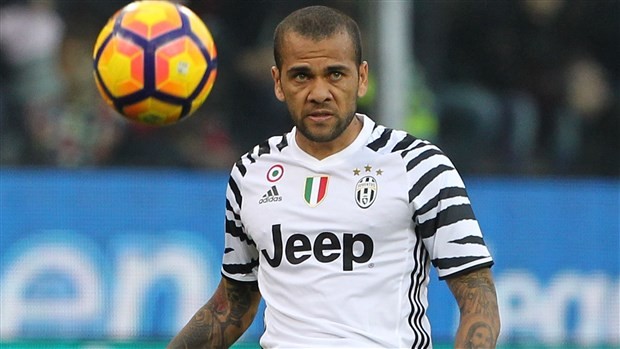 Dani Alves - Vua danh hiệu, nhưng tiếc rằng... - Bóng Đá
