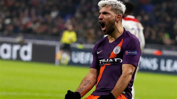 NHM nghẹn ngào trước nước mặt của Mourinho - Bóng Đá