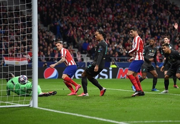CĐV Liverpool chỉ ra điểm vô lý trong trận thua Atletico  - Bóng Đá
