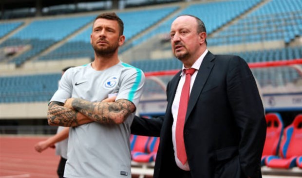 Mong Liverpool vô địch, Rooney có bị 