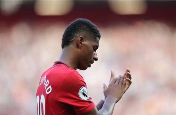 CĐV yêu cầu sao Man Utd 