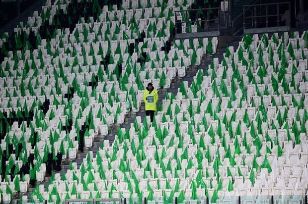 Không được ra sân, đây là thái độ của 