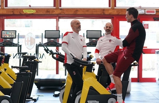 Mandzukic ra mắt Milan - Bóng Đá