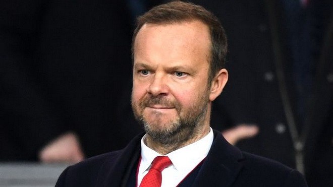 Man Utd gia hạn với De Gea, Ed Woodward bị mắng thẳng mặt là 