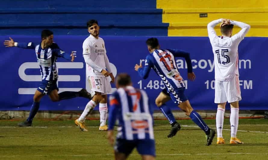 Zinedine Zidane defends Real Madrid's shock Copa del Rey exit: 'It's not a disgrace' - Bóng Đá