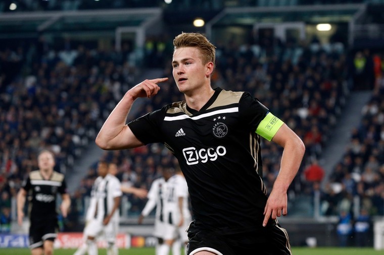Deal in hours: €70m star closes in on new club after snubbing Manchester United transfer (De Ligt) - Bóng Đá