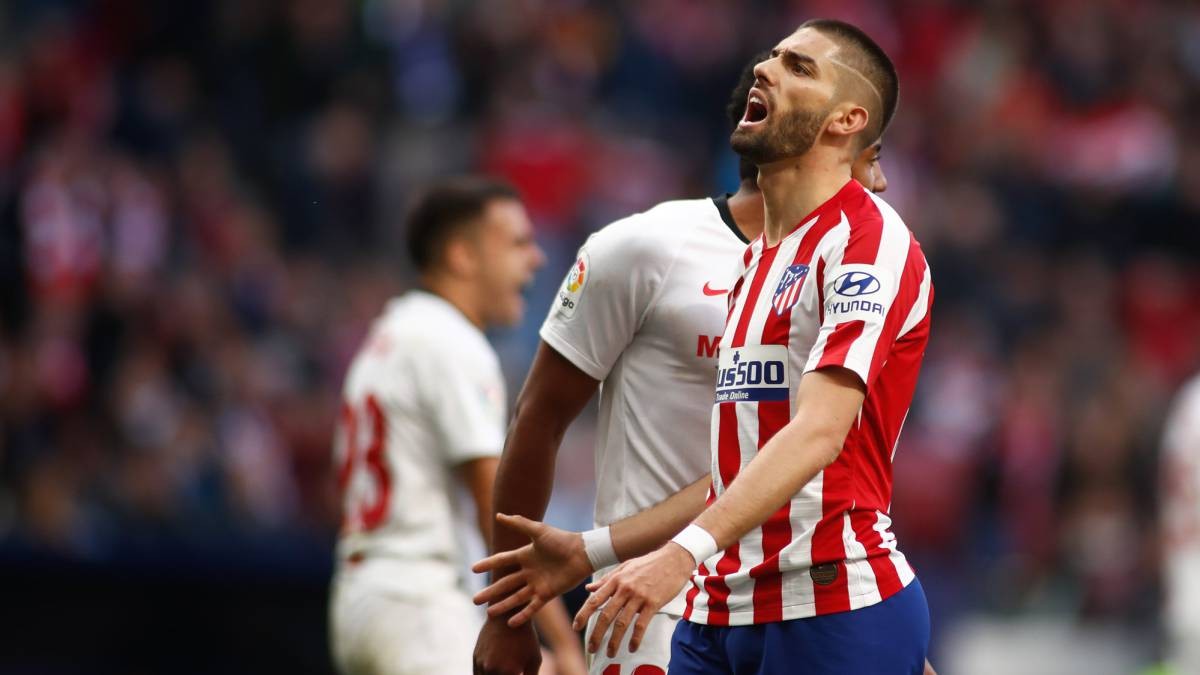 Esperando a Carrasco - Bóng Đá