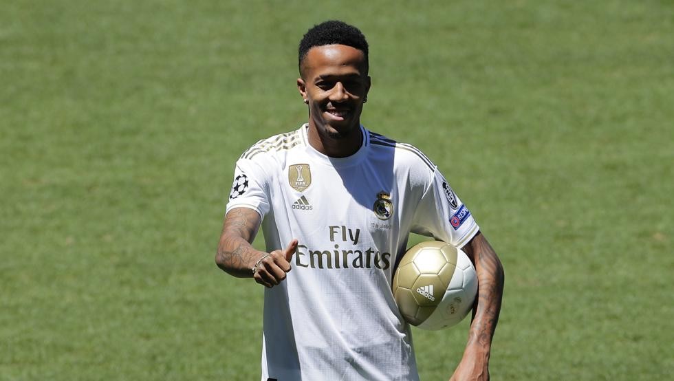 The 10 young cracks that have revolutionized the transfer market - Bóng Đá