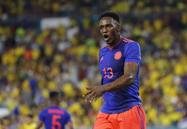 Everton thông báo án phạt cho Yerry Mina vì quảng cáo cho công ty cá cược - Bóng Đá