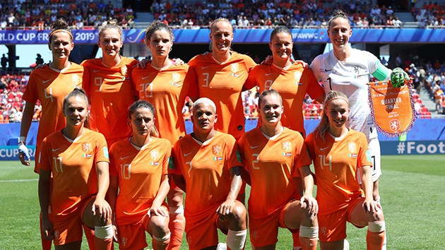ẢNH SAU TRẬN: NỮ Ý - NỮ HÀ LAN (WORLD CUP) - Bóng Đá