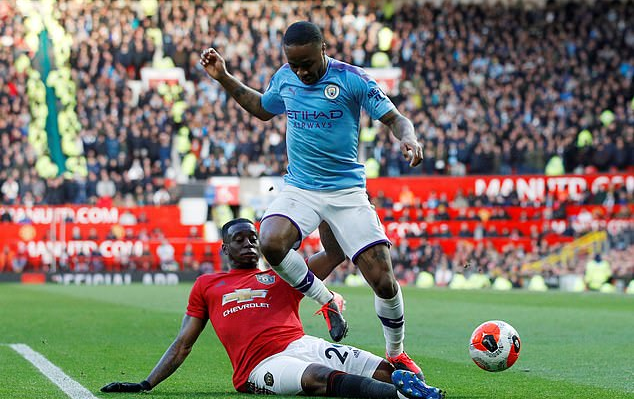 Raheem Sterling gặp 