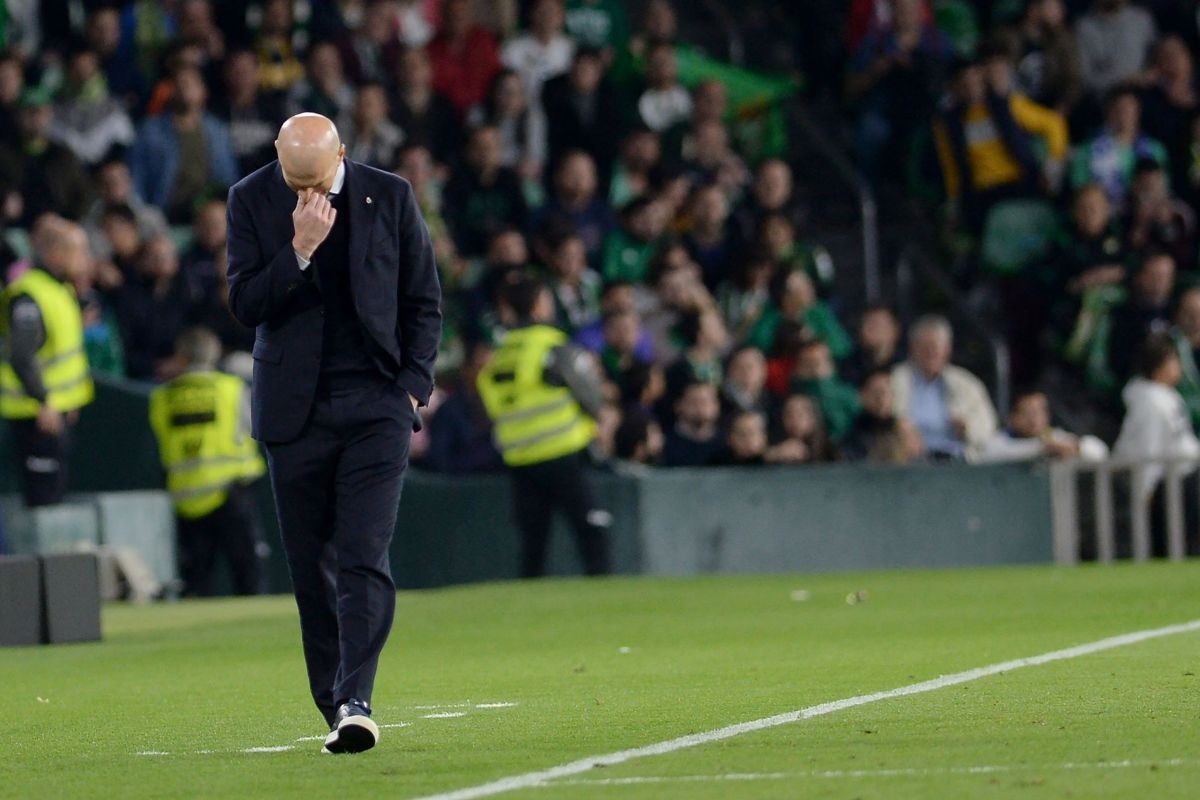 The risk associated with leaving out Valverde - Bóng Đá