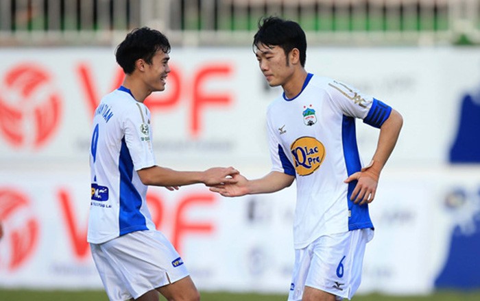 HAGL và cú chết hụt tại Hàng Đẫy: Tia sáng Xuân Trường - Văn Toàn - Bóng Đá