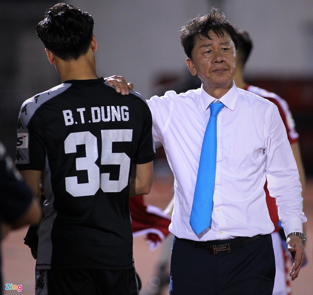 Công Phượng có phải nguyên nhân CLB TP.HCM thất bại? - Bóng Đá