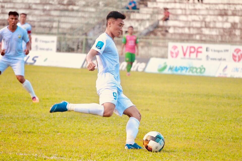 Ngô Hồng Phước: Từ sân bóng phủi đến chiếc áo U22 Việt Nam - Bóng Đá