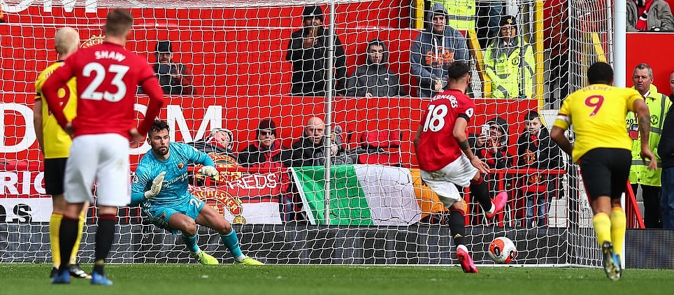 Manchester United fans say same thing after Bruno Fernandes scores his first goal - Bóng Đá