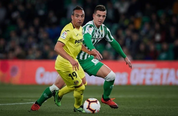 Carzola khóc vì miss pen - Bóng Đá