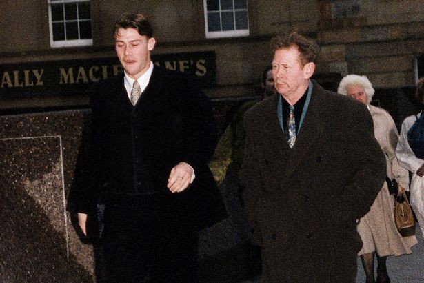 9 former Premier League footballers who have served time in prison - Bóng Đá