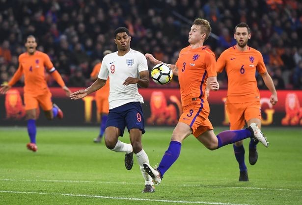 De Ligt khen Rashford - Bóng Đá