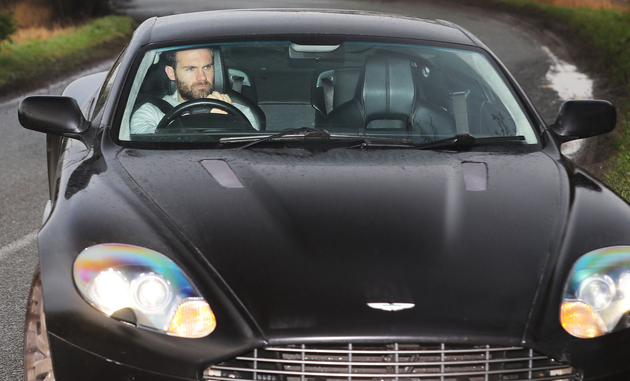 Ảnh Man Utd tới sân tập - Bóng Đá