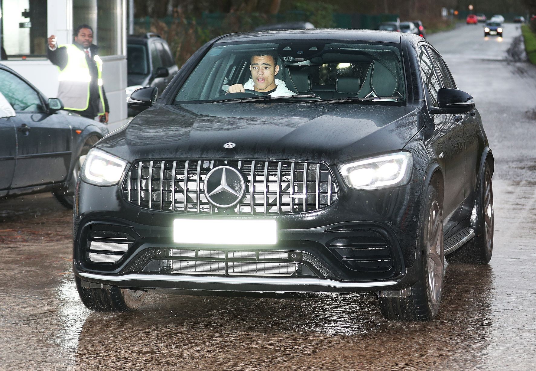 Ảnh Man Utd tới sân tập - Bóng Đá