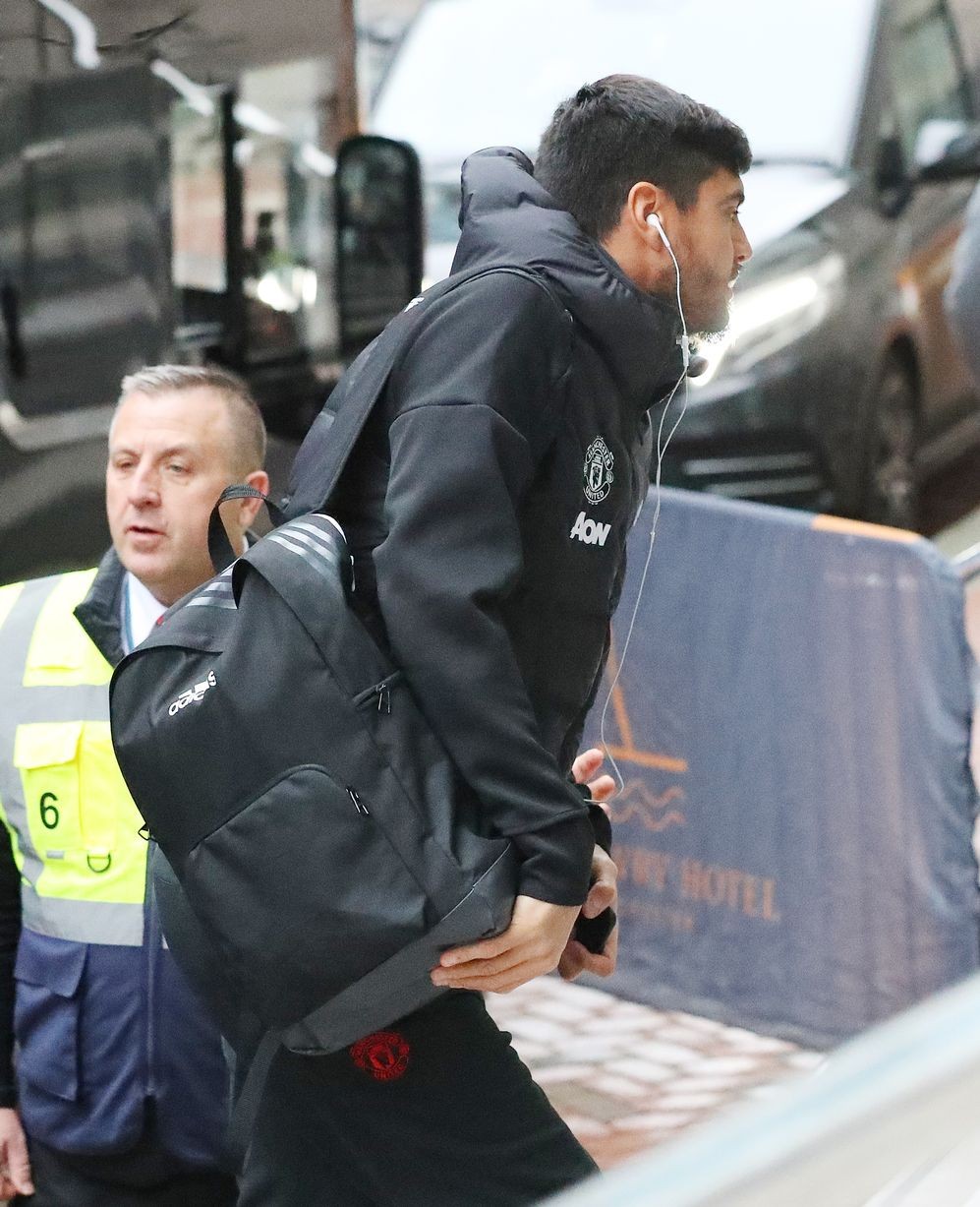 Manchester United squad vs Man City revealed for Carabao Cup semi final - Bóng Đá