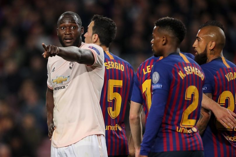 Fan MU phản ứng khi bán Lukaku - Bóng Đá