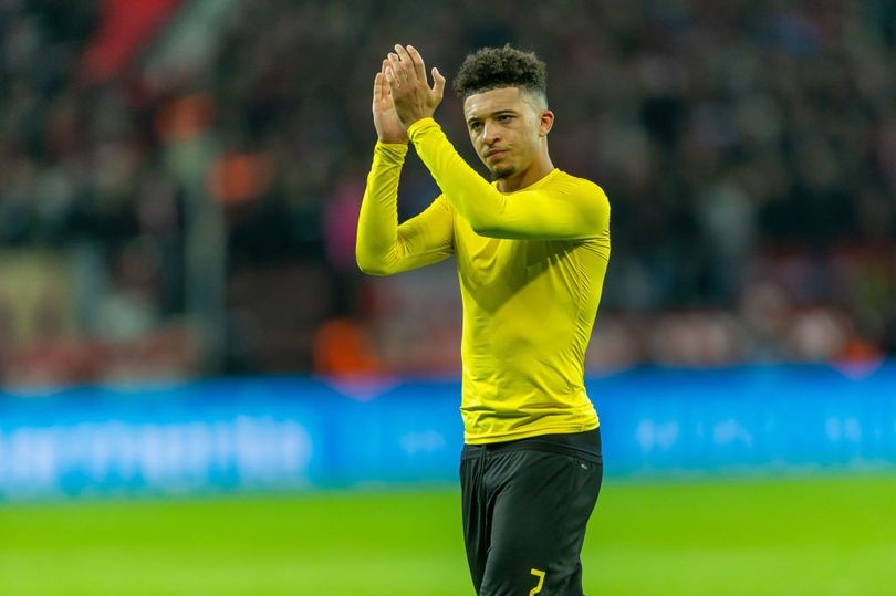 'Break the bank' - Chelsea fans send transfer message to Roman Abramovich over Jadon Sancho - Bóng Đá