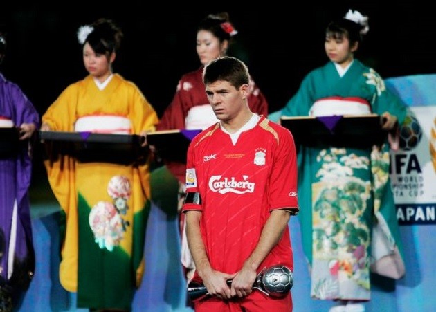 Tất tần tật về 3 chiếc cúp Liverpool có thể ẵm - Bóng Đá