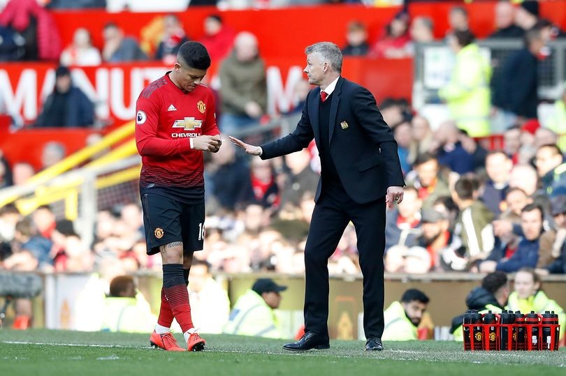 Why Ole Gunnar Solskjaer confused Marcos Rojo before Manchester United exit - Bóng Đá