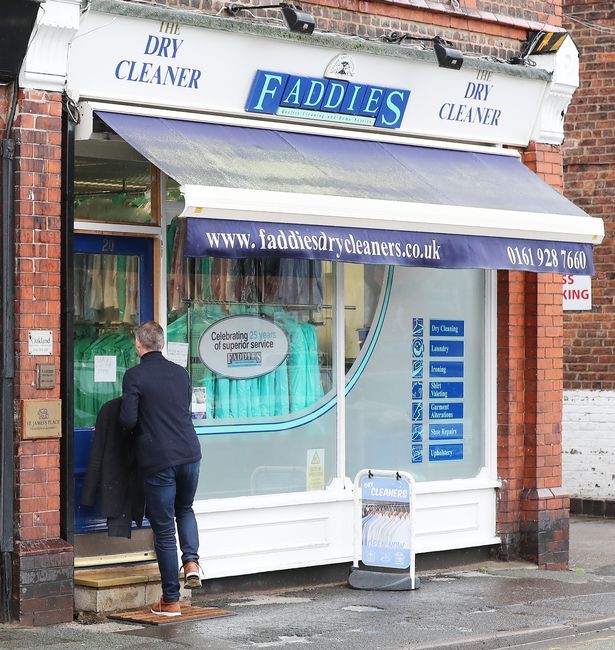 Solskjaer làm gì vào buổi sáng sau khi cùng M.U làm nên chiến thắng lịch sử? - Bóng Đá