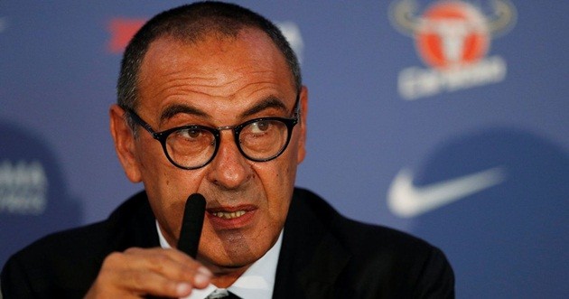 Maurizio Sarri giải thích lý do không bỏ Chelsea đến Roma - Bóng Đá