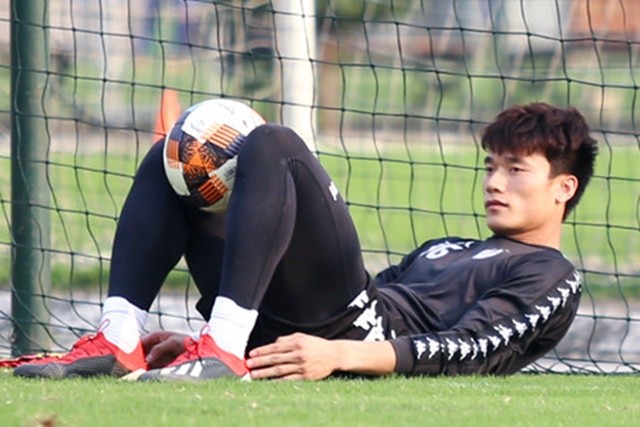 Điểm tin bóng đá Việt Nam sáng 17/02: Báo Trung Quốc cảnh báo Shandong Luneng - Bóng Đá