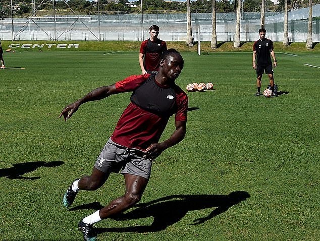 Liverpool tập - Bóng Đá