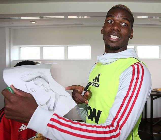 MU đến Lowry City - ảnh - Bóng Đá