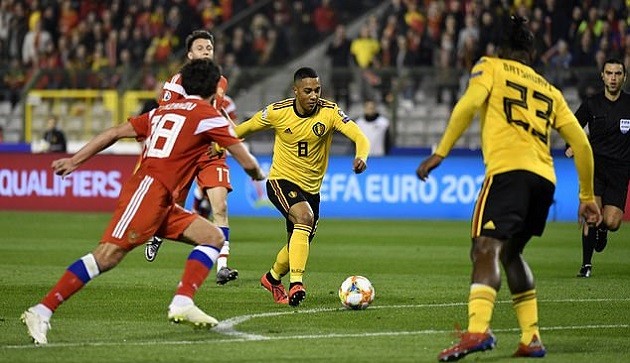Hủy diệt Belarus, Depay thực sự hồi sinh 