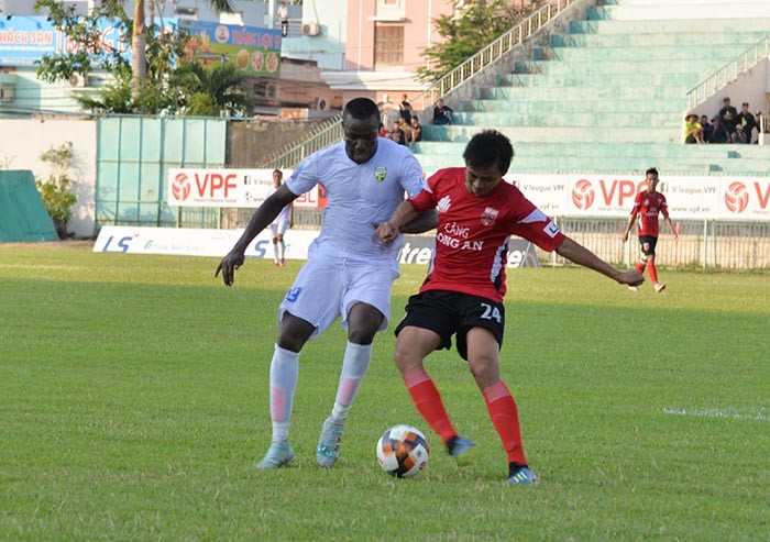 Dư âm vòng 2 Hạng Nhất 2019: Phố Hiến, Hà Tĩnh tiếp tục bay cao - Bóng Đá