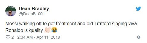 Messi đổ máu, fan Quỷ đỏ hát vang 'Viva Ronaldo