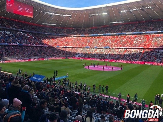 Martinez ghi bàn, Bayern đã 