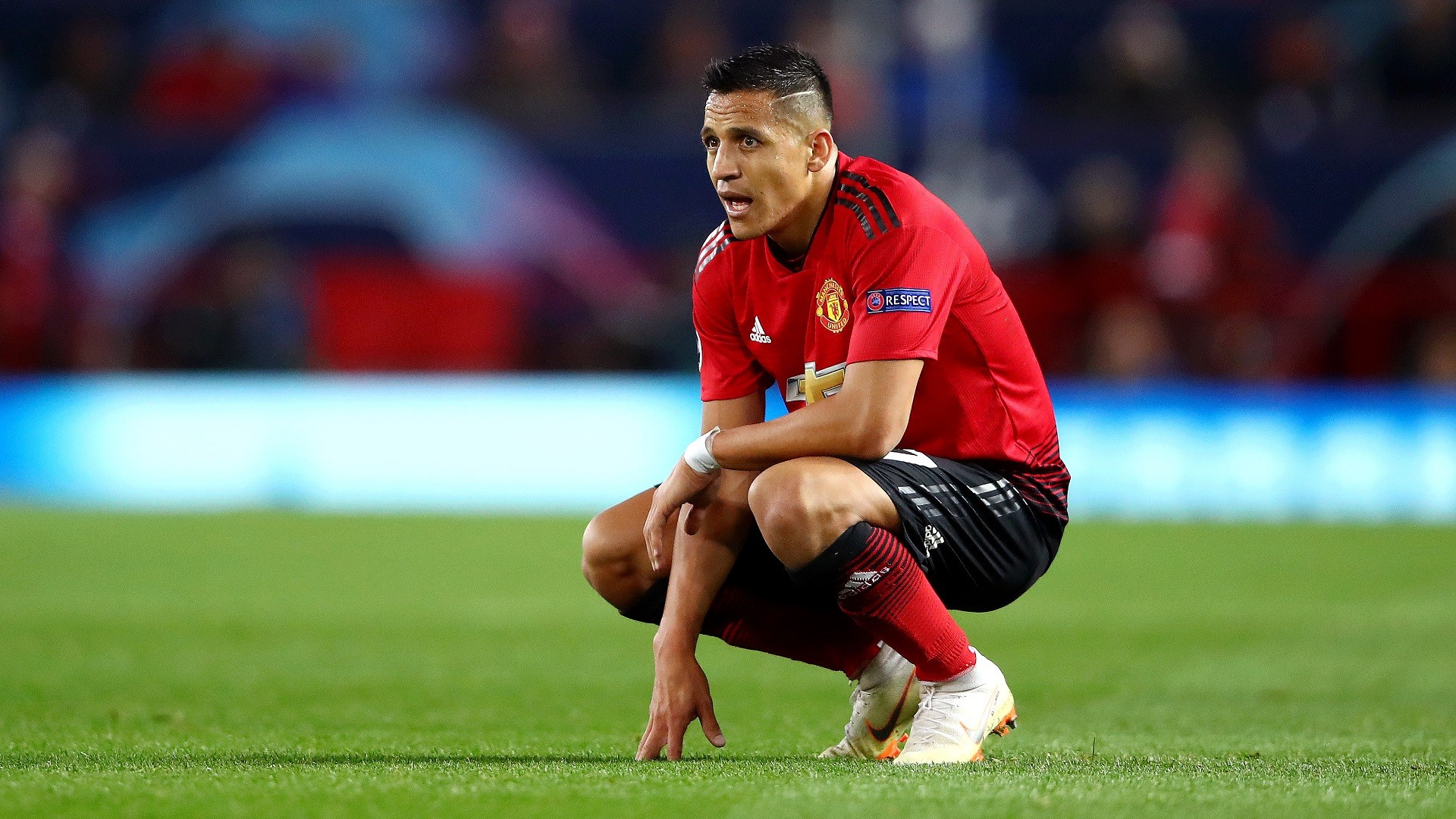 Sanchez gặp vấn đề tâm lý và bị cô lập ở M.U? - Bóng Đá