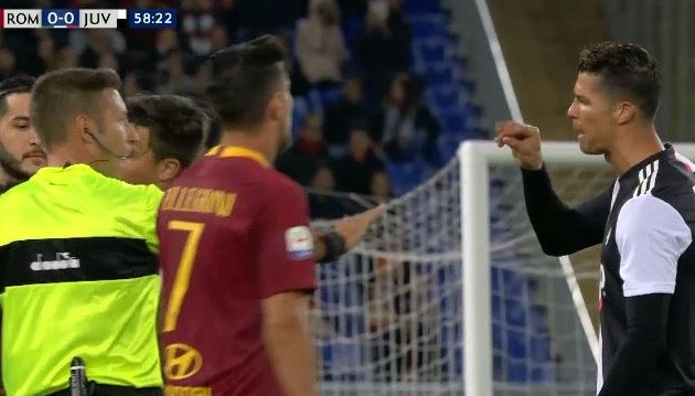 Pique rời Barca - Bóng Đá