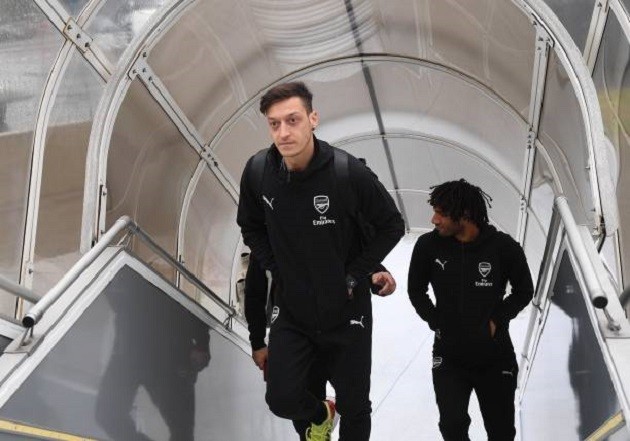 Arsenal đến Tây Ban Nha - Bóng Đá