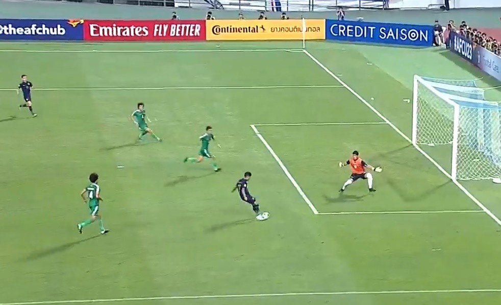 Chủ lực của U23 Thái Lan bỏ lỡ cơ hội ăn bàn một cách khó tin - Bóng Đá