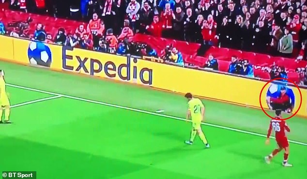 Sau mùa giải đáng quên, Man Utd sẽ hồi sinh hay tiếp tục lụn bại? - Bóng Đá