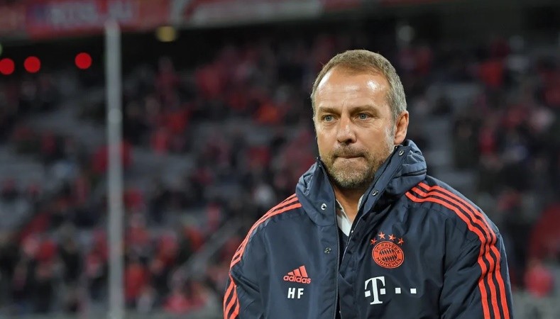 Alvaro Odriozola on his way to complete his loan transfer to Bayern Munich. - Bóng Đá