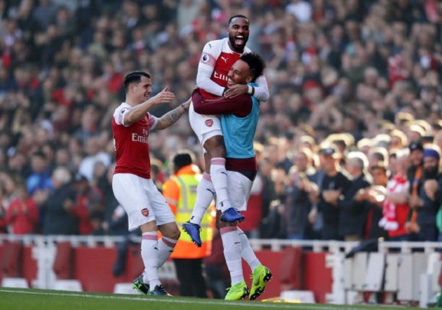 Juventus 'already planning to sell Aaron Ramsey' despite only signing Welsh star as a free agent in the summer after leaving Arsenal - Bóng Đá