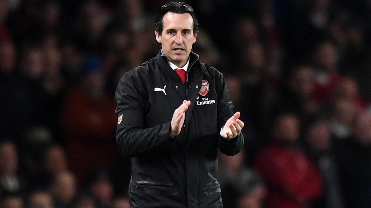 Ozil đã thay đổi, còn Unai Emery? - Bóng Đá